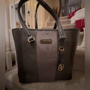 Adrienne Vittadini X-Large Tote